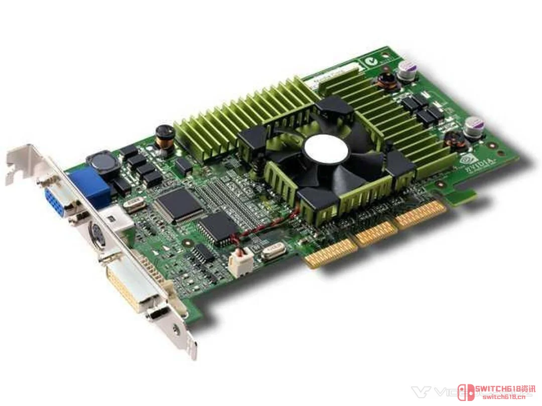 老黄,你25岁生日快乐!感谢你让我贫民窟也能玩3D游戏! 老黄,你25岁生日快乐!感谢你让我贫民窟也能玩3D游戏!