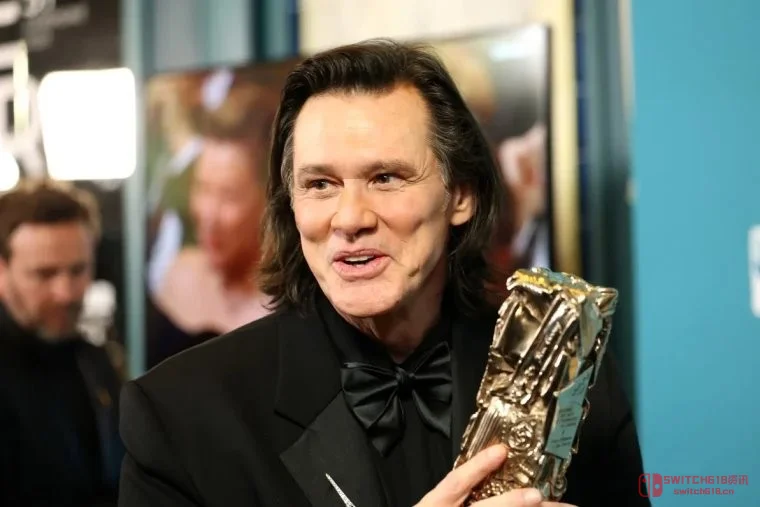 金·凯瑞是替身?官方:你脑子被驴踢了吧! 金·凯瑞是替身?官方:你脑子被驴踢了吧!