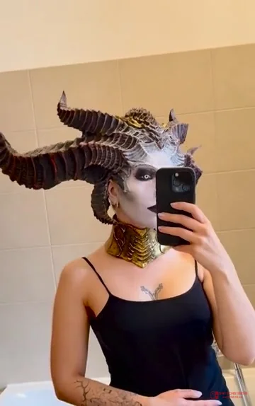 女玩家晒莉莉丝神级Cosplay!暗黑4新资料片日期公布,爷的青春又回来了? 女玩家晒莉莉丝神级Cosplay!暗黑4新资料片日期公布,爷的青春又回来了?