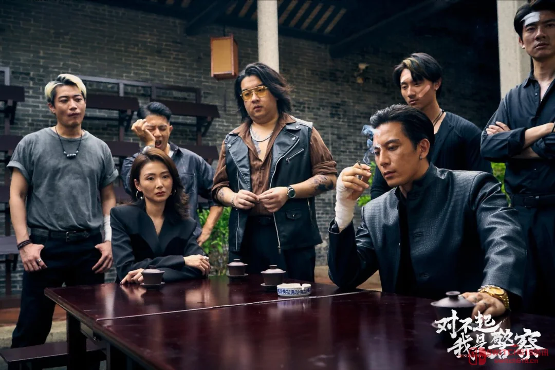 卧底题材互动影游来了!金马影帝加盟,《对不起,我是警察》4月28日全平台定档 卧底题材互动影游来了!金马影帝加盟,《对不起,我是警察》4月28日全平台定档