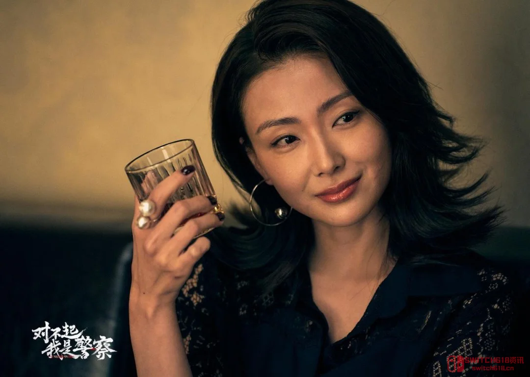 港片老粉绷不住了!《对不起我是警察》三大女神曝光,每一款都是我的新老婆 港片老粉绷不住了!《对不起我是警察》三大女神曝光,每一款都是我的新老婆