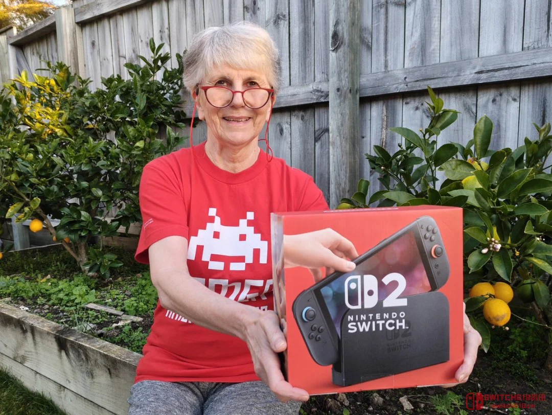 天呐!73岁老奶奶为了《异度神剑》直接冲了Switch 2?这波涨价也挡不住真爱啊! 天呐!73岁老奶奶为了《异度神剑》直接冲了Switch 2?这波涨价也挡不住真爱啊!