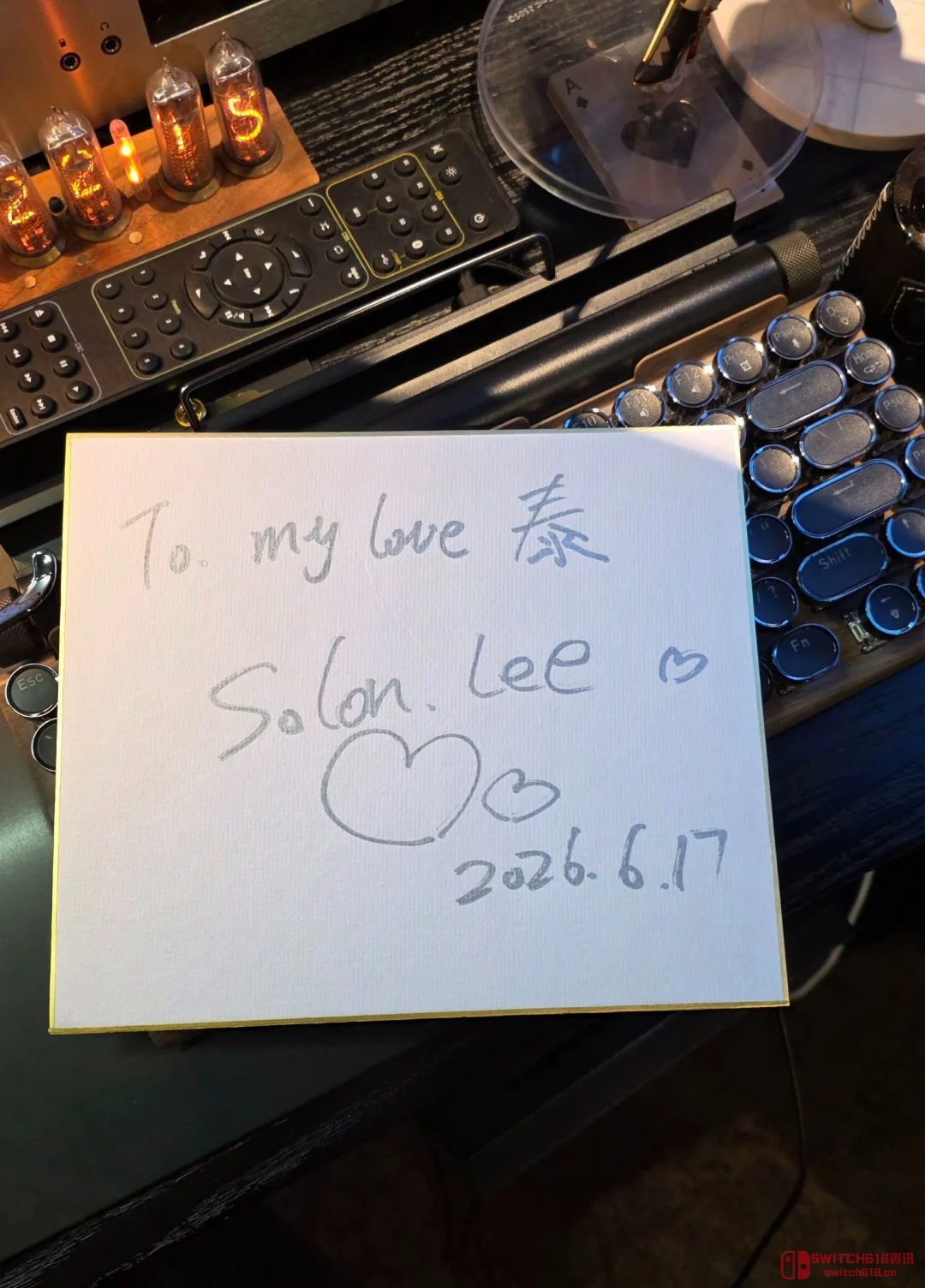 金亨泰X库洛CEO私下会面!交换礼物讨论新作?这波是要强强联手? 金亨泰X库洛CEO私下会面!交换礼物讨论新作?这波是要强强联手?