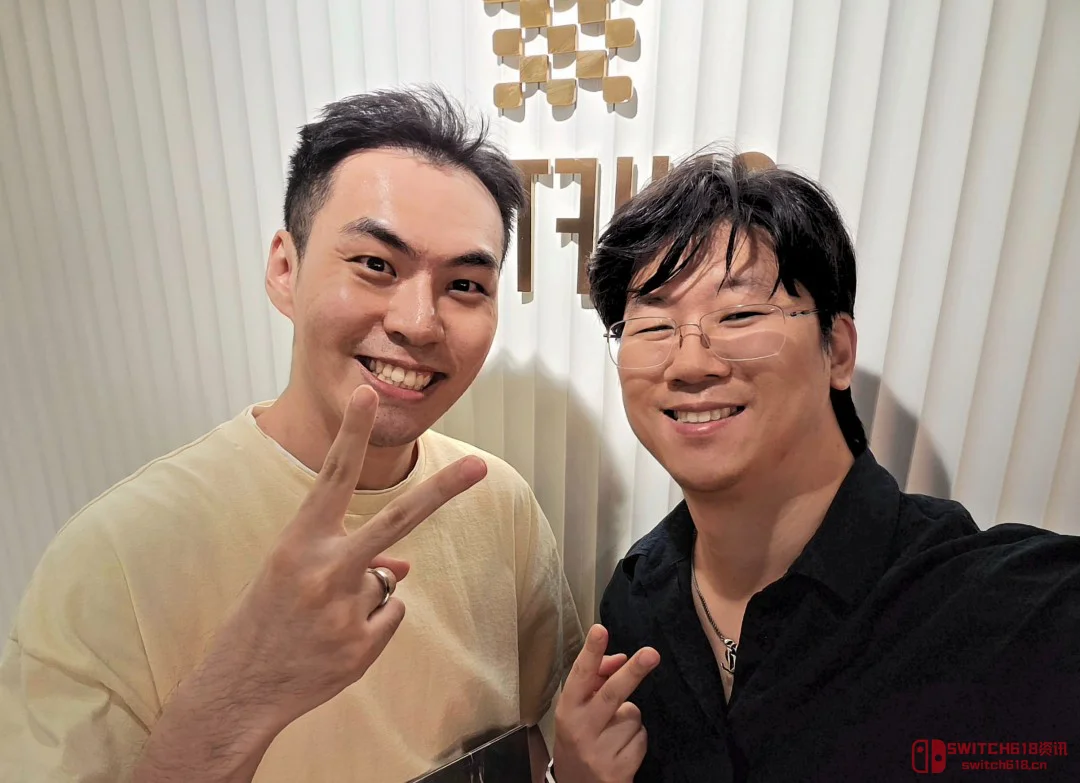 金亨泰X库洛CEO私下会面!交换礼物讨论新作?这波是要强强联手? 金亨泰X库洛CEO私下会面!交换礼物讨论新作?这波是要强强联手?